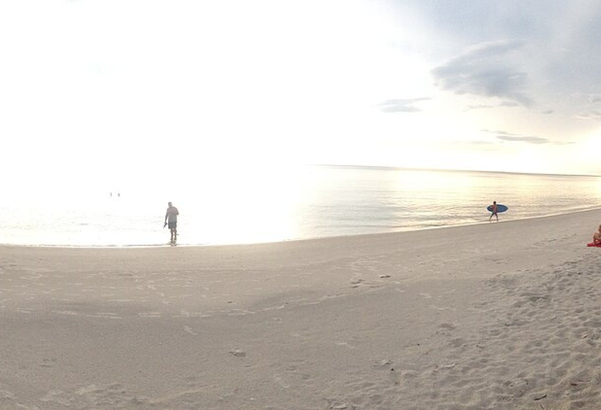 Naples Beach preview 3