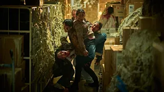 Colony movie photo 6