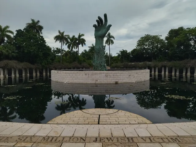 Holocaust Memorial Miami Beach