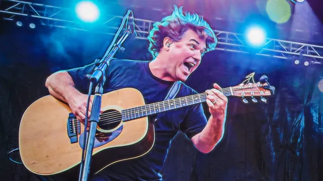 Keller Williams (21 and Over)