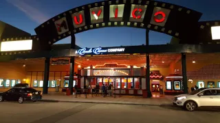 AMC Highwoods 20